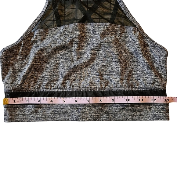 Pink Ultimate Unlined Sports Bra, Size Medium, Black/White - Picture 13 of 13